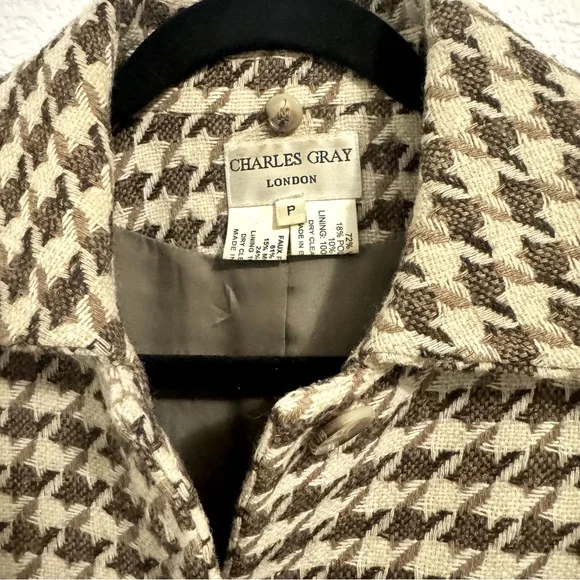 Charles Gray Classic Brown and Cream Coat with Houndstooth Pattern. Size… - Picture 4 of 17